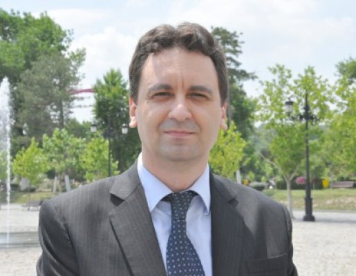 Bădrăgan reproşează parlamentarilor de Constanţa şi lui Mazăre faptul că Regionala Finanţelor Publice se mută la Galaţi